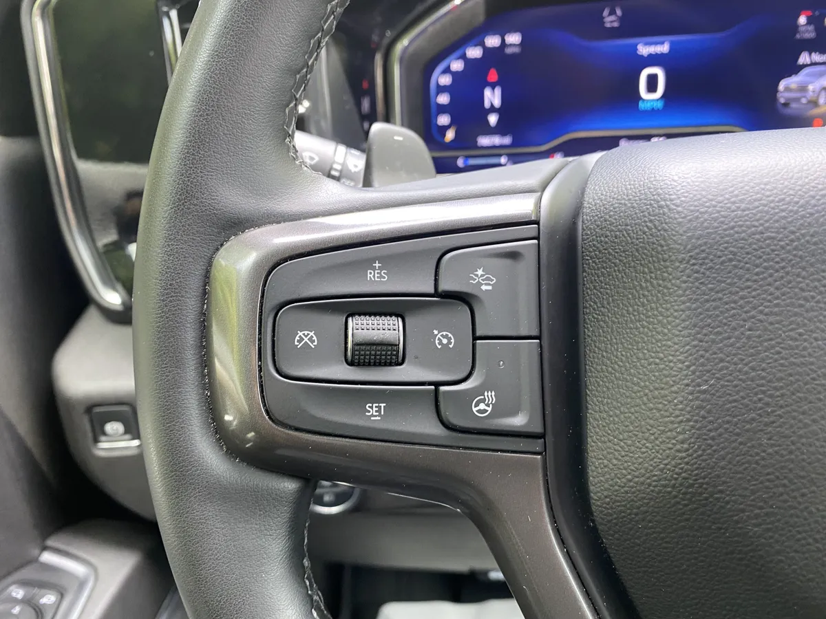 2024 Chevrolet Silverado 1500 High Country thumbnail 19