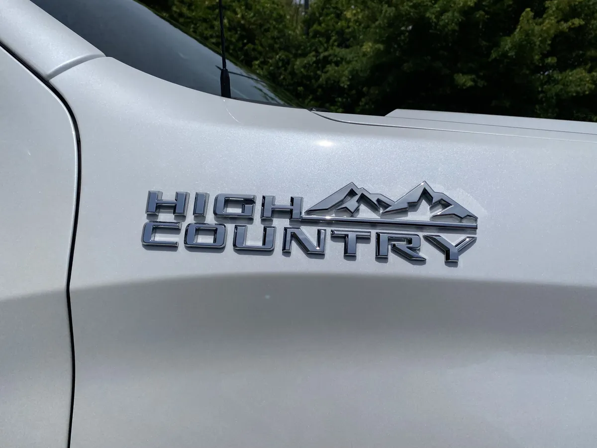2024 Chevrolet Silverado 1500 High Country thumbnail 45