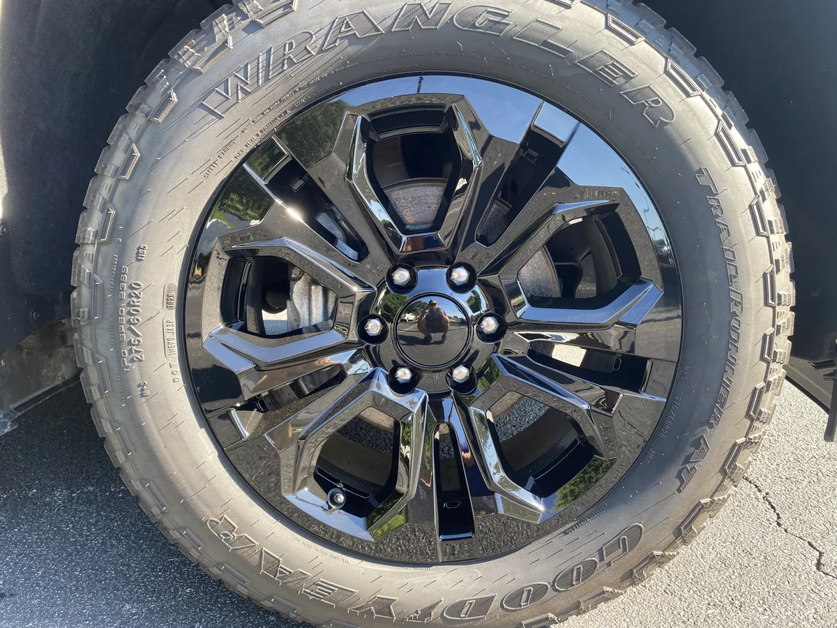 2024 Chevrolet Silverado 1500 High Country thumbnail 46