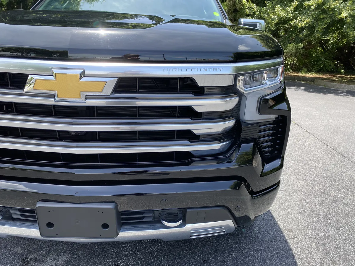 2024 Chevrolet Silverado 1500 High Country thumbnail 13