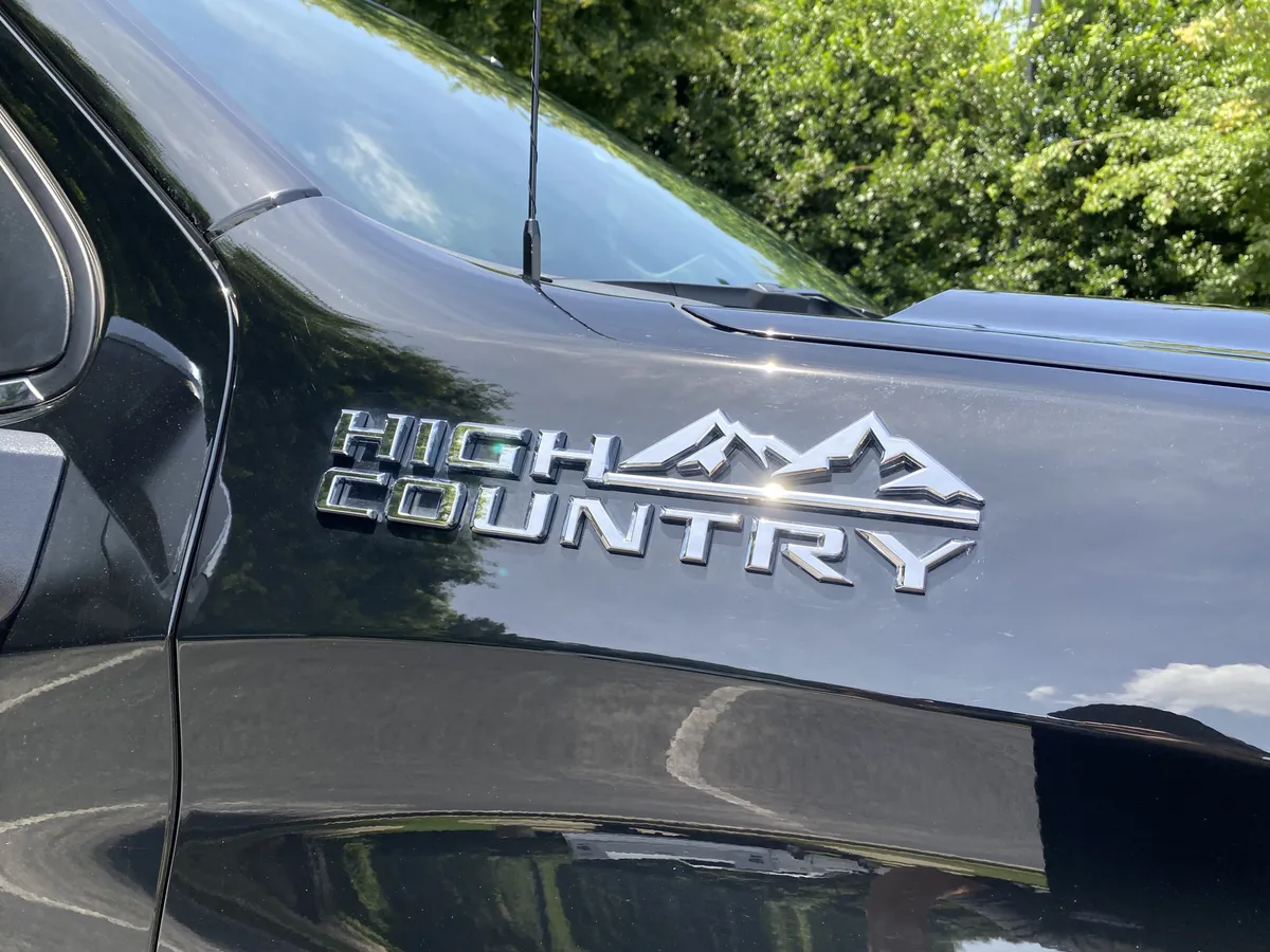 2024 Chevrolet Silverado 1500 High Country thumbnail 45