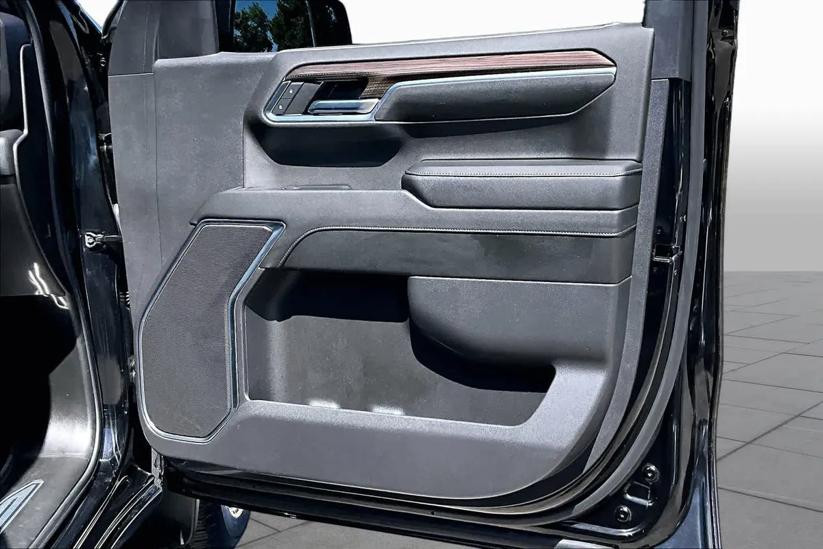 2024 Chevrolet Silverado 1500 LT thumbnail 27
