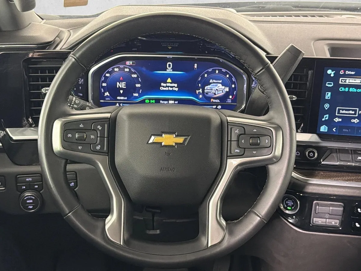 2024 Chevrolet Silverado 1500 LT thumbnail 23