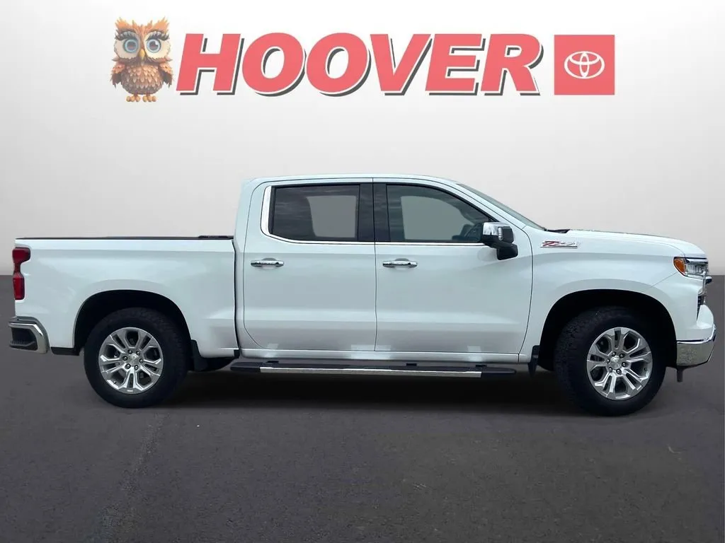 2024 Chevrolet Silverado 1500 LTZ thumbnail 2