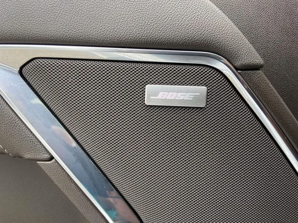 2024 Chevrolet Silverado 1500 LTZ thumbnail 33