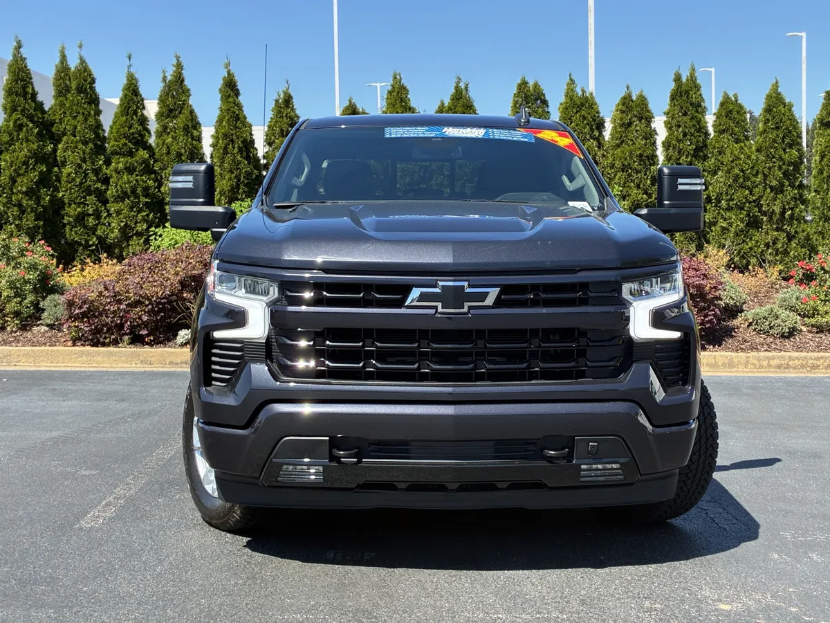 2024 Chevrolet Silverado 1500 RST thumbnail 4