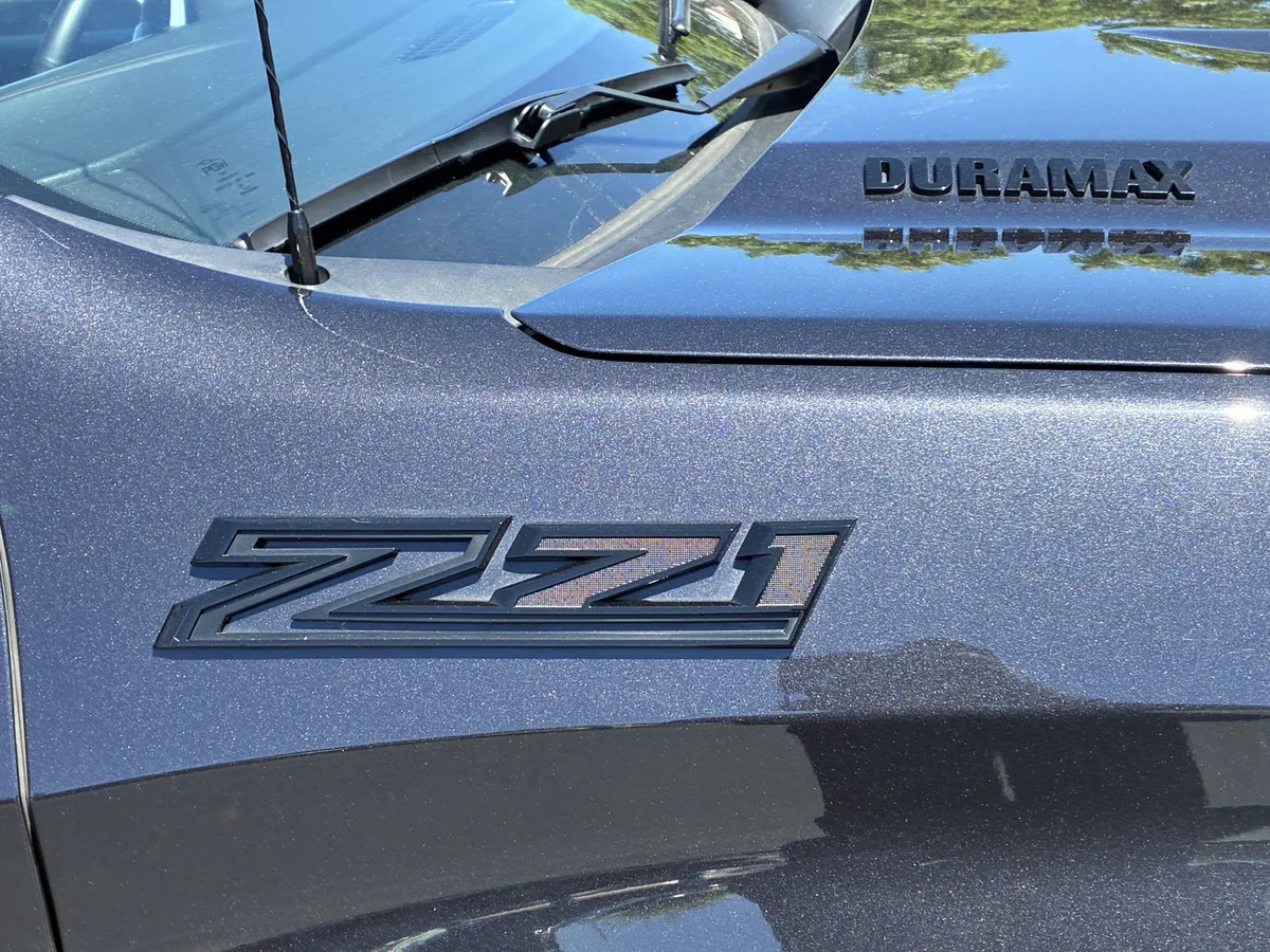 2024 Chevrolet Silverado 1500 RST thumbnail 6