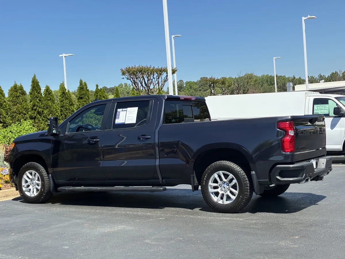 2024 Chevrolet Silverado 1500 RST thumbnail 8