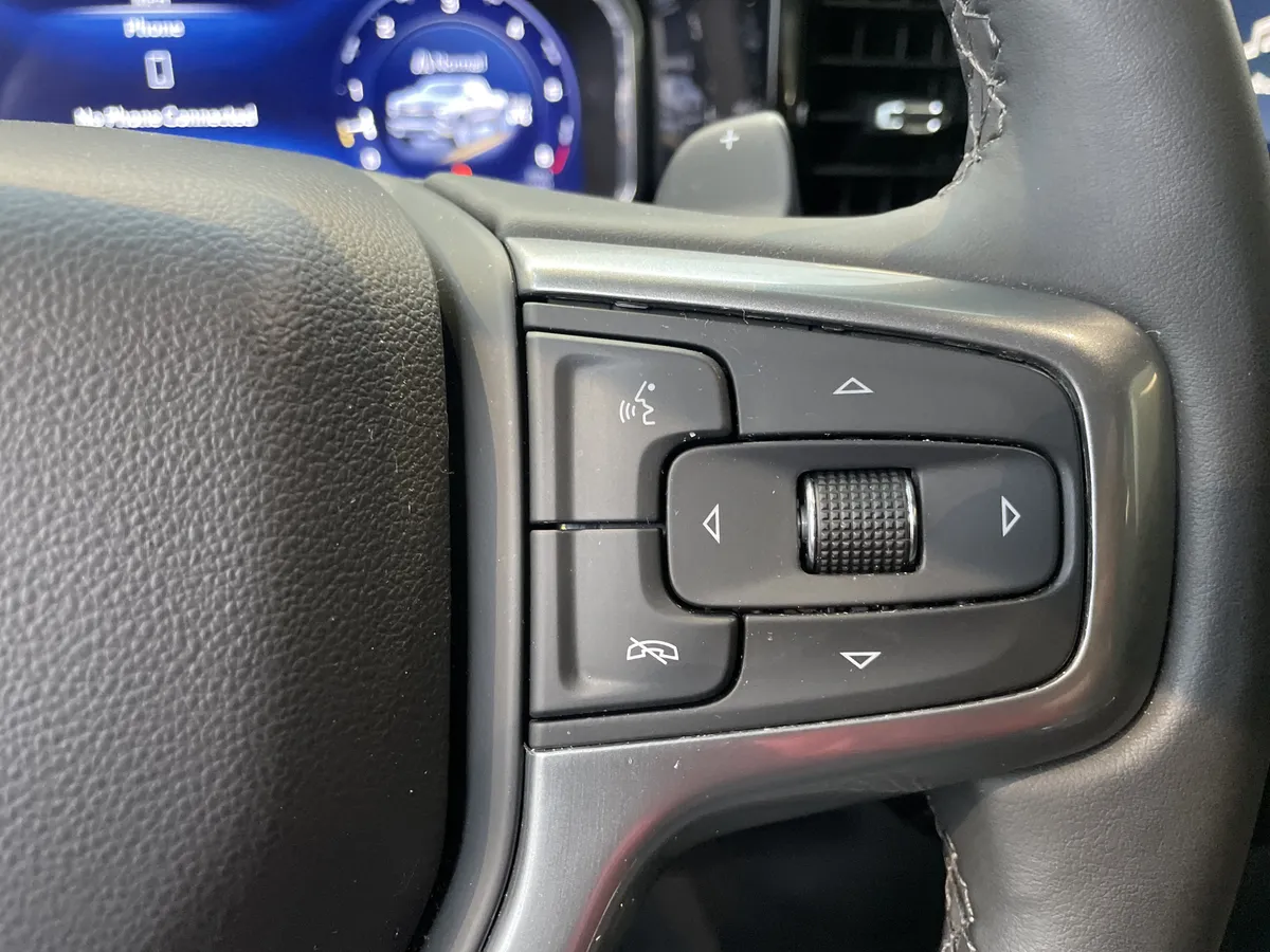 2024 Chevrolet Silverado 1500 RST thumbnail 20