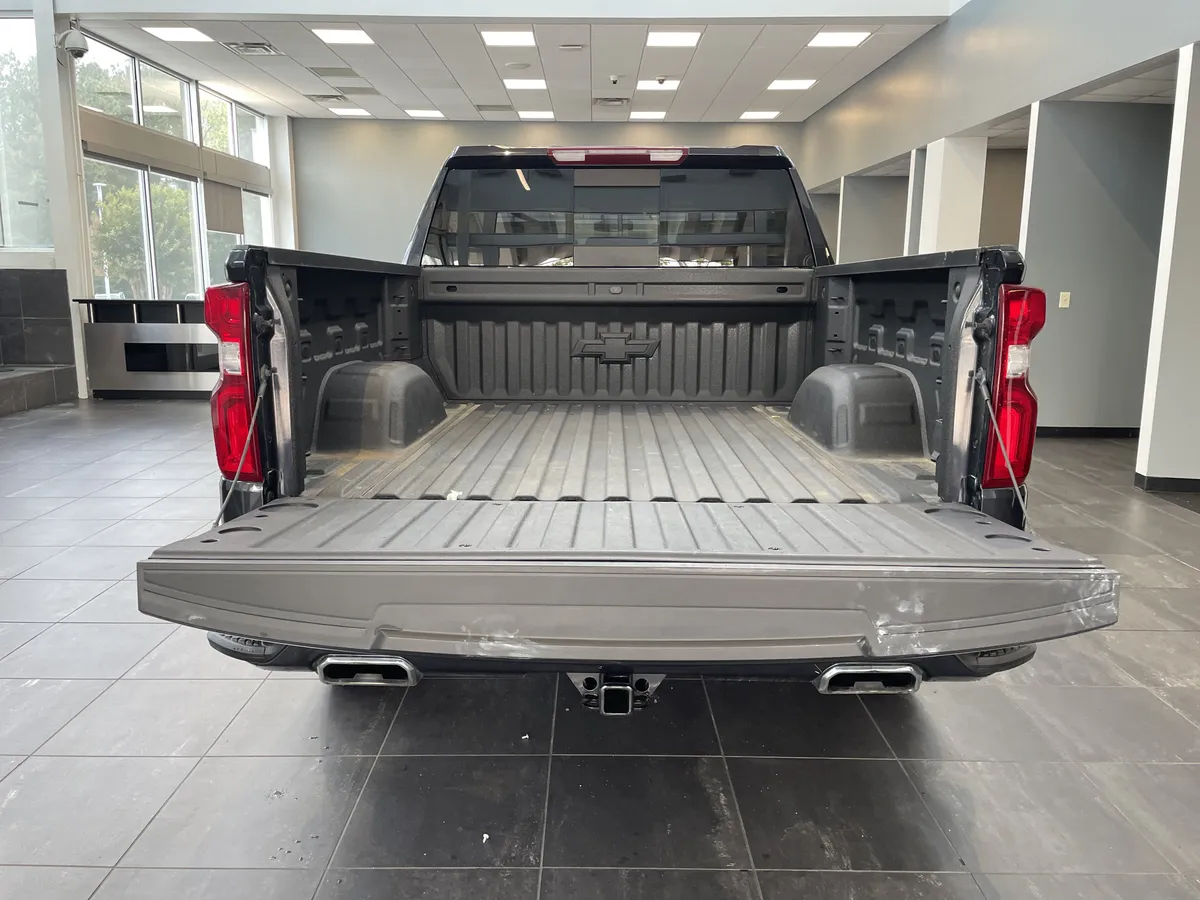 2024 Chevrolet Silverado 1500 RST thumbnail 34