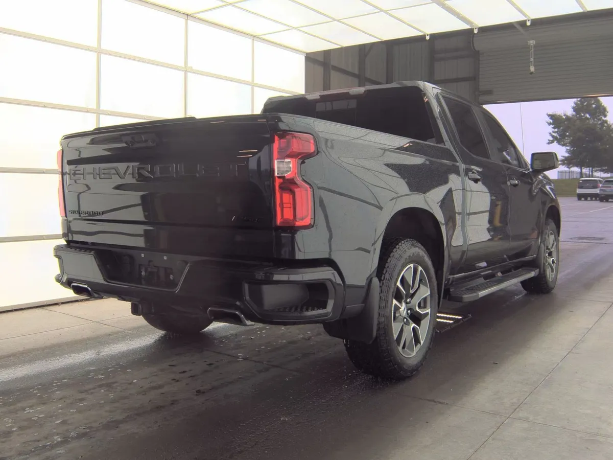 2024 Chevrolet Silverado 1500 RST thumbnail 5