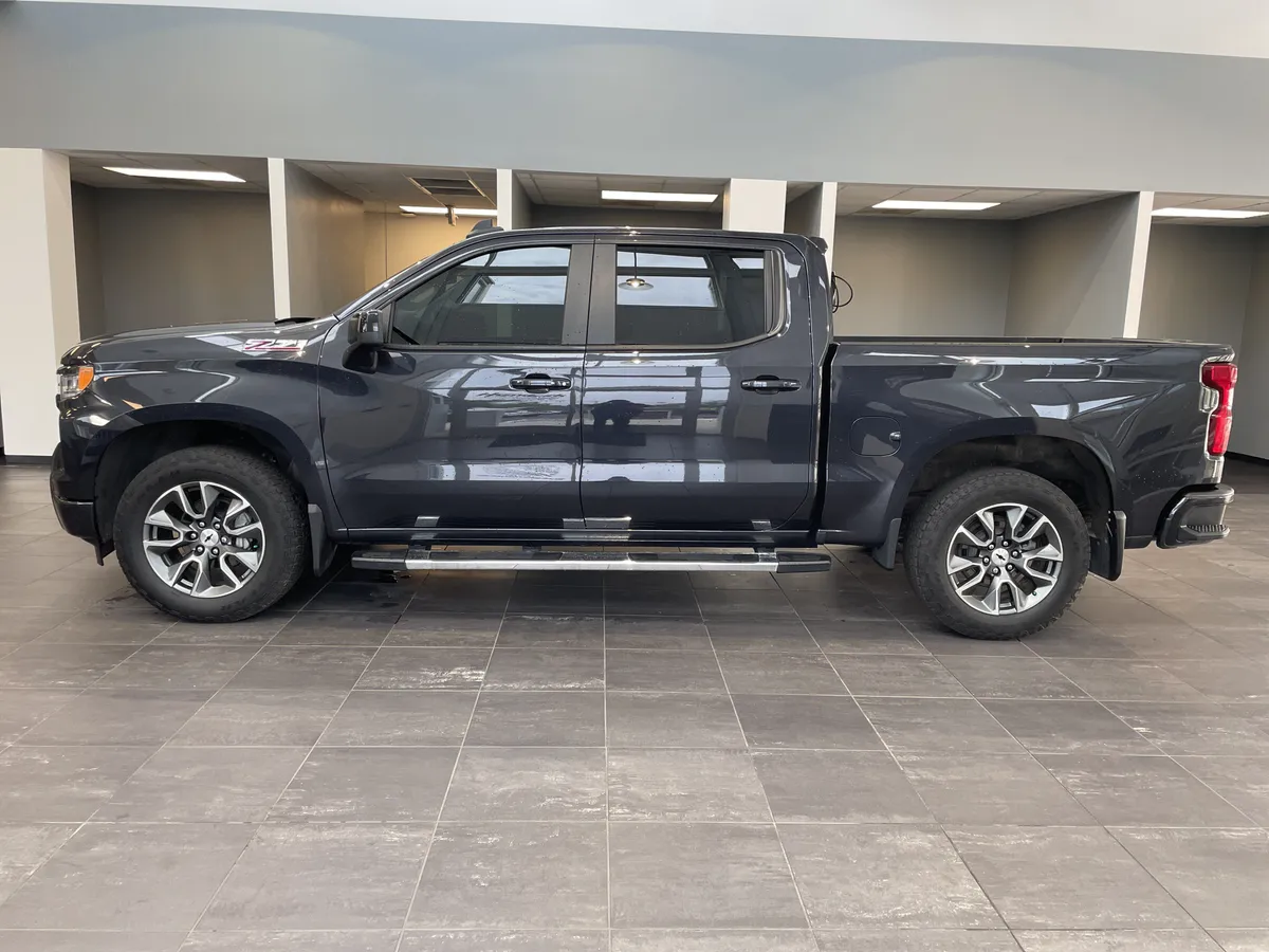 2024 Chevrolet Silverado 1500 RST thumbnail 6