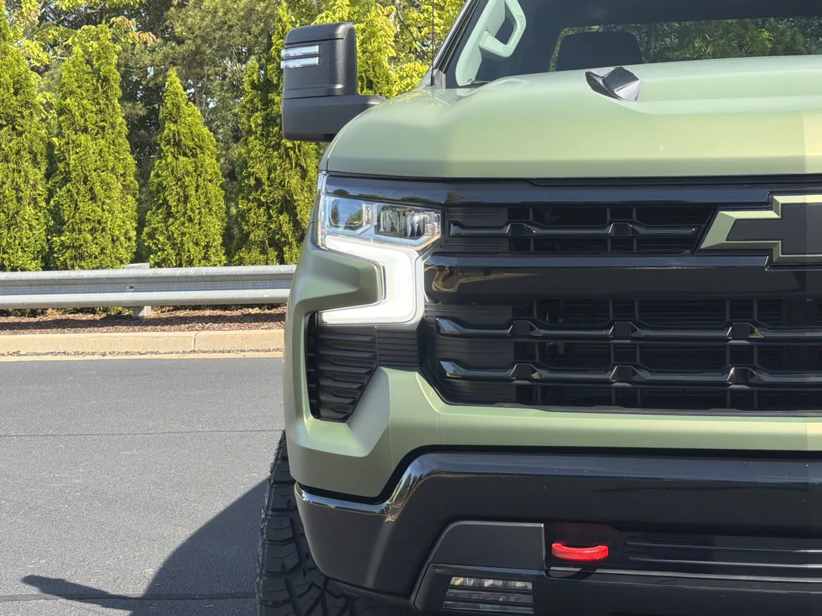 2024 Chevrolet Silverado 1500 RST thumbnail 17