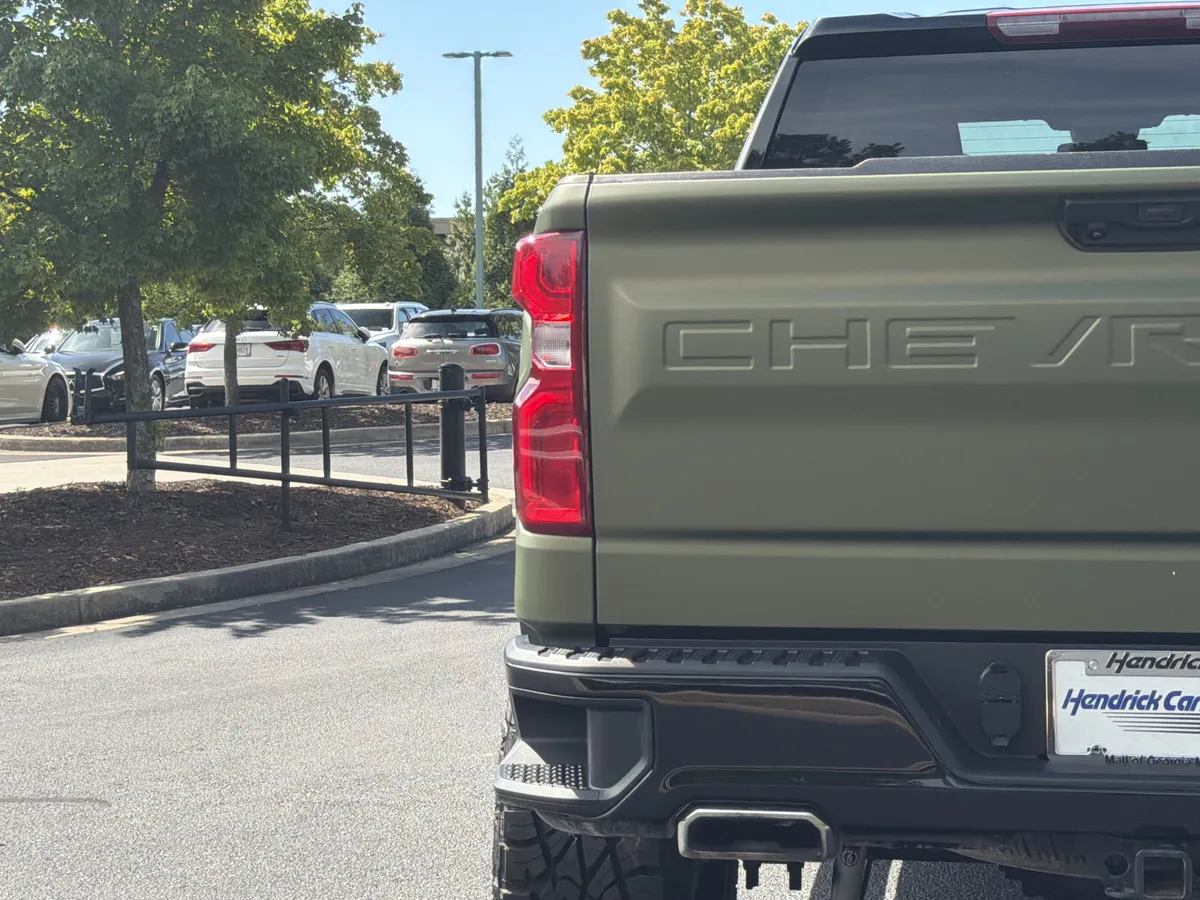 2024 Chevrolet Silverado 1500 RST thumbnail 20