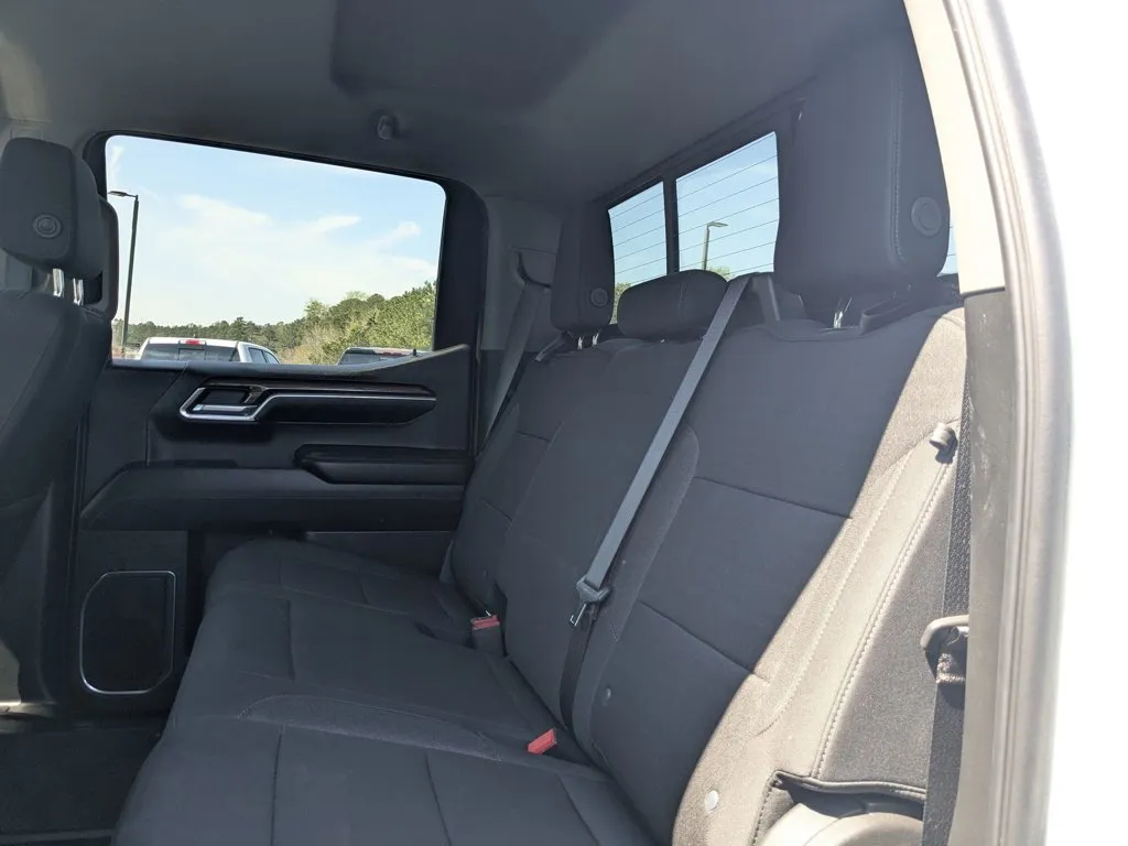 2024 Chevrolet Silverado 1500 RST thumbnail 25