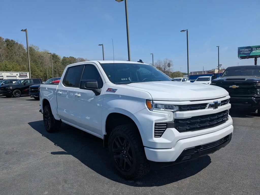 2024 Chevrolet Silverado 1500 RST thumbnail 3