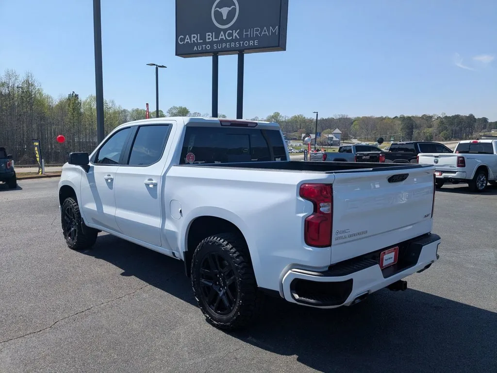 2024 Chevrolet Silverado 1500 RST thumbnail 7