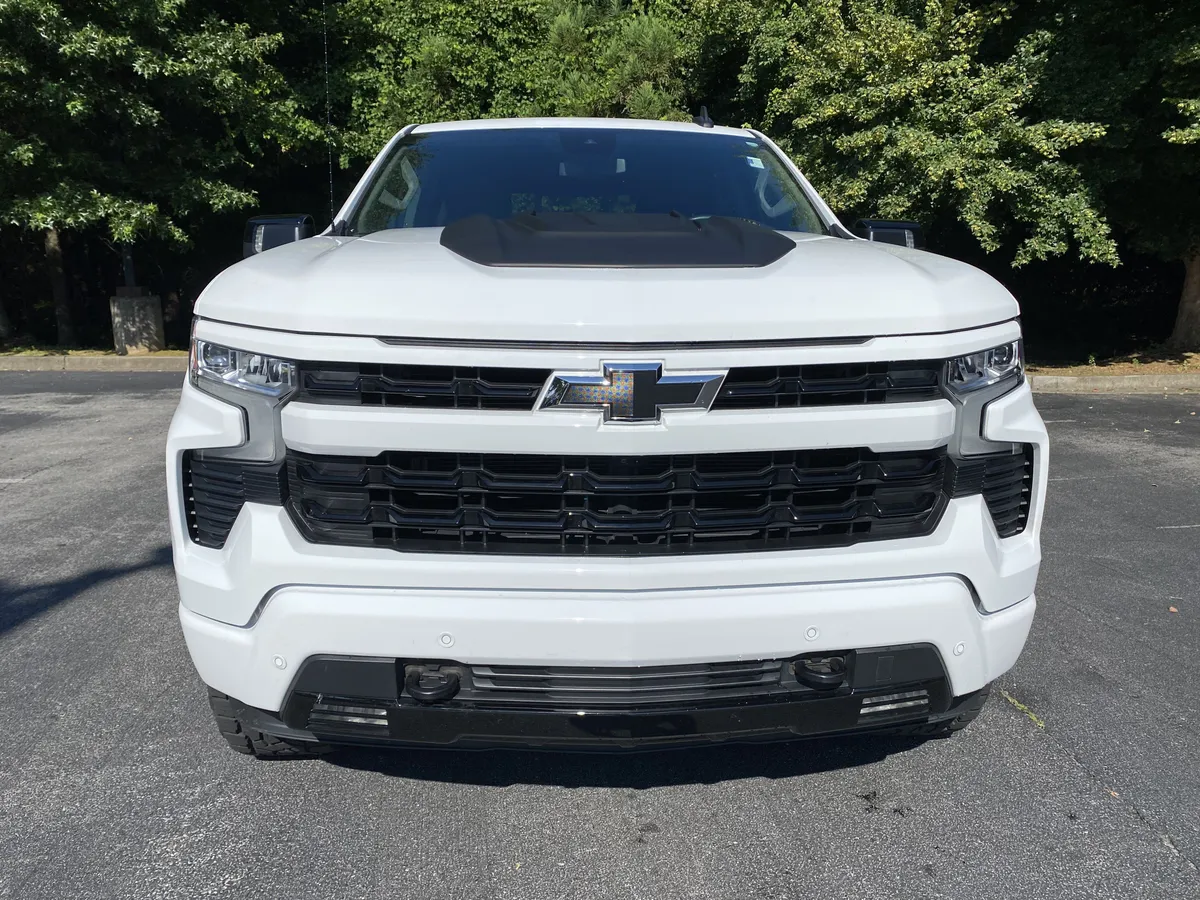 2024 Chevrolet Silverado 1500 RST thumbnail 2