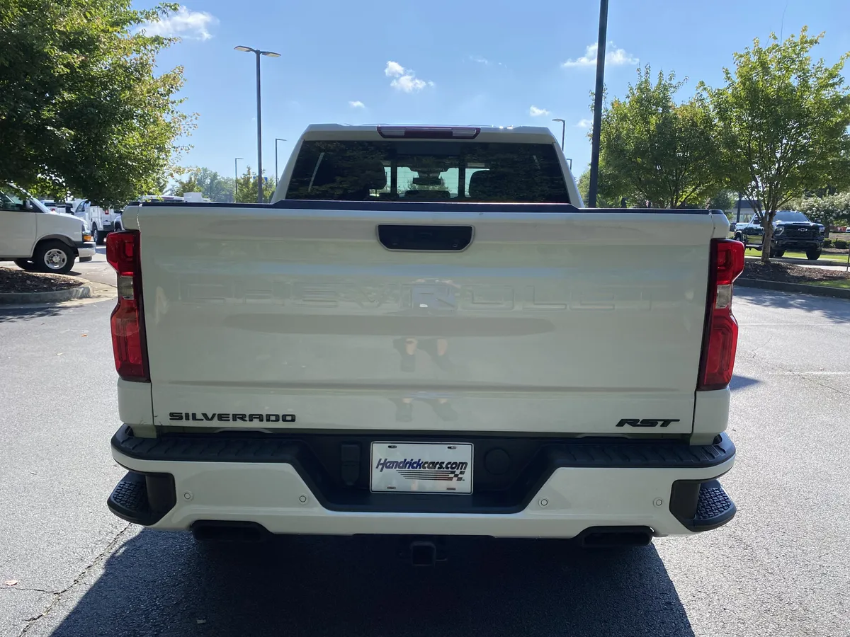 2024 Chevrolet Silverado 1500 RST thumbnail 7