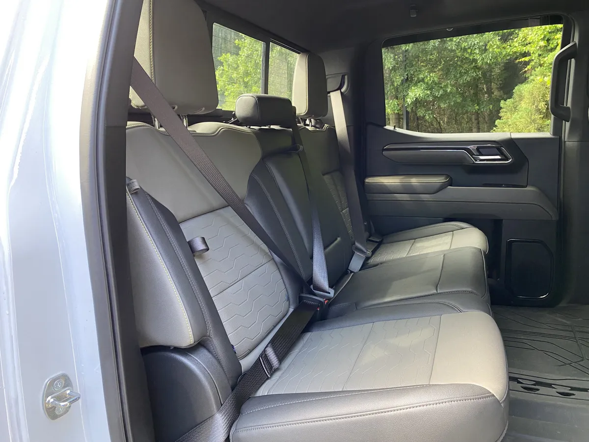 2024 Chevrolet Silverado 1500 ZR2 thumbnail 39
