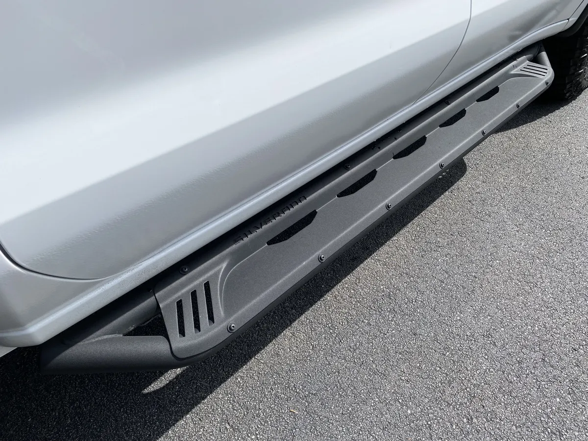 2024 Chevrolet Silverado 1500 ZR2 thumbnail 46