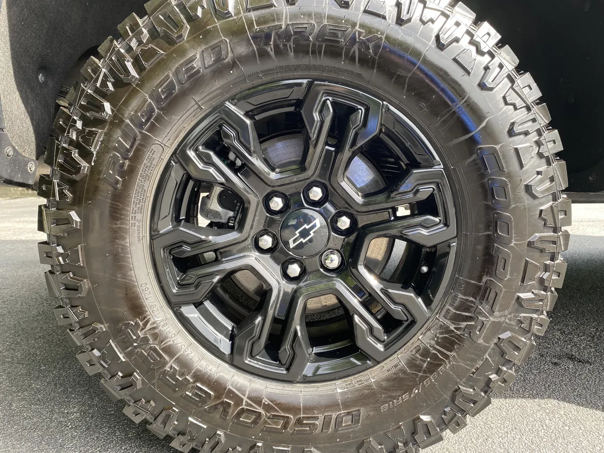 2024 Chevrolet Silverado 1500 ZR2 thumbnail 50