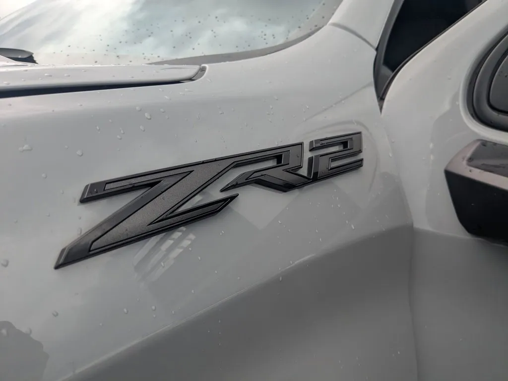 2024 Chevrolet Silverado 1500 ZR2 thumbnail 30