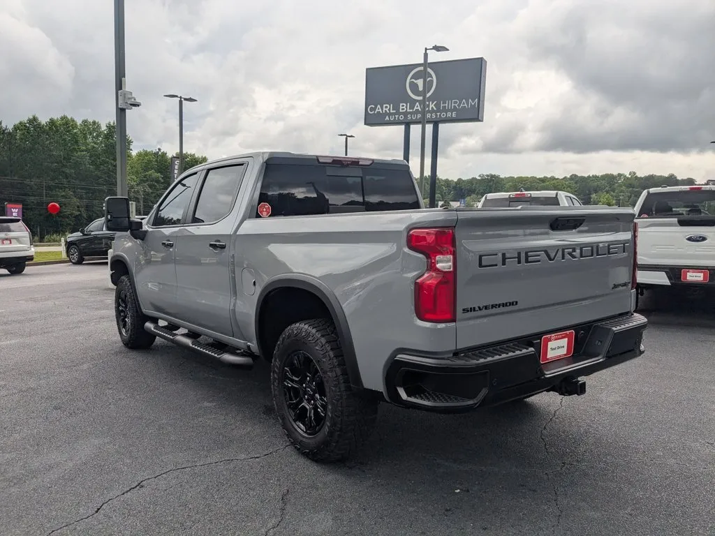 2024 Chevrolet Silverado 1500 ZR2 thumbnail 7