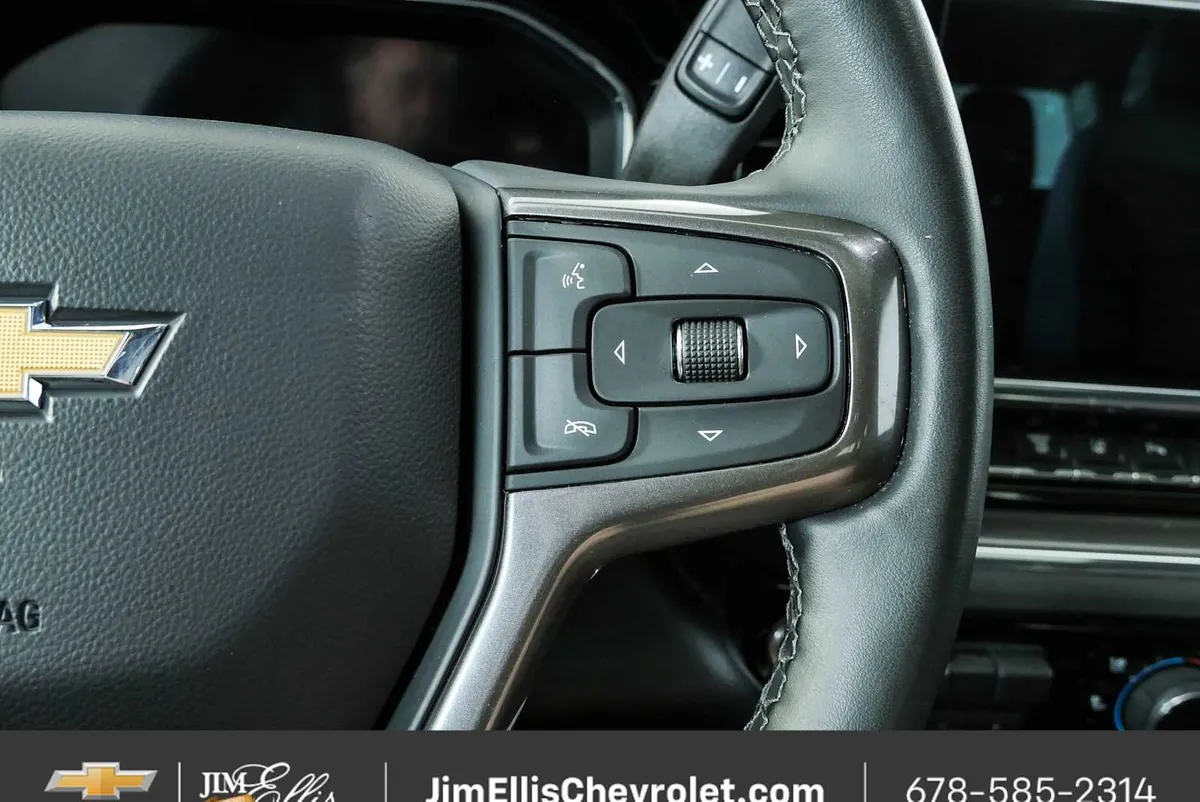 2024 Chevrolet Silverado 2500 HD High Country thumbnail 12
