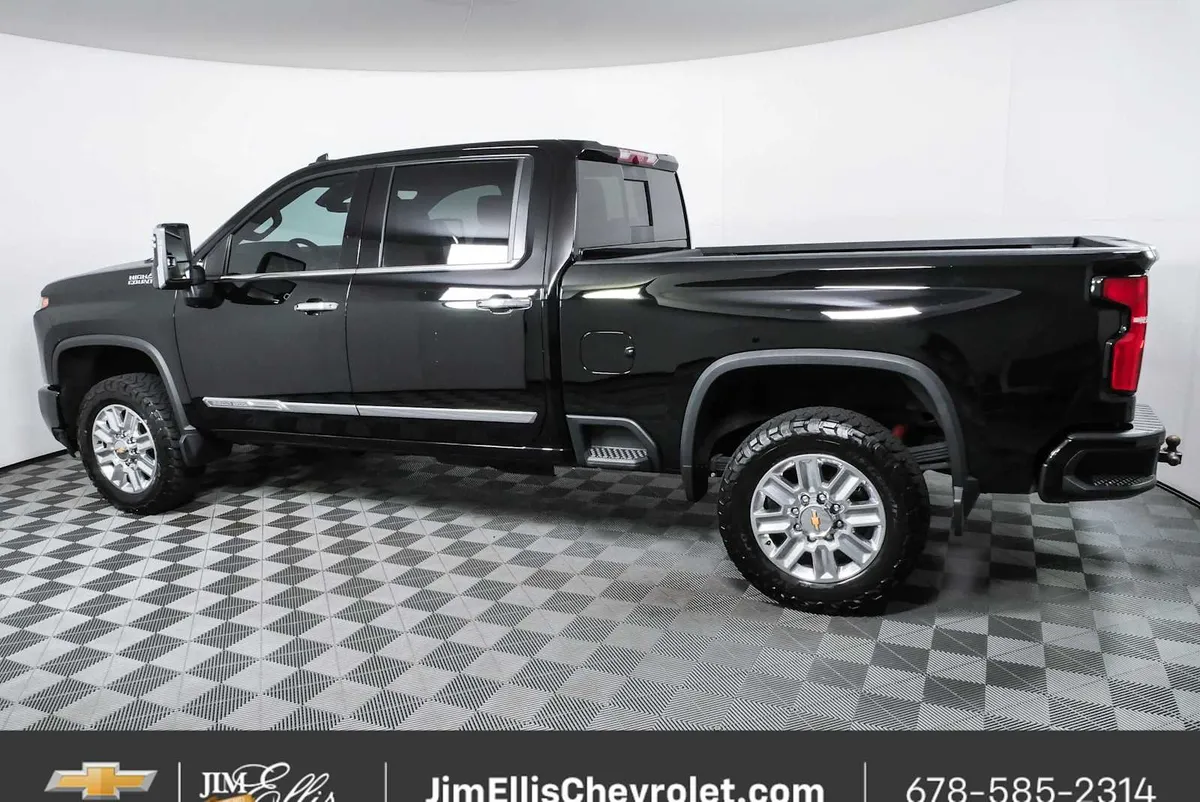 2024 Chevrolet Silverado 2500 HD High Country thumbnail 30