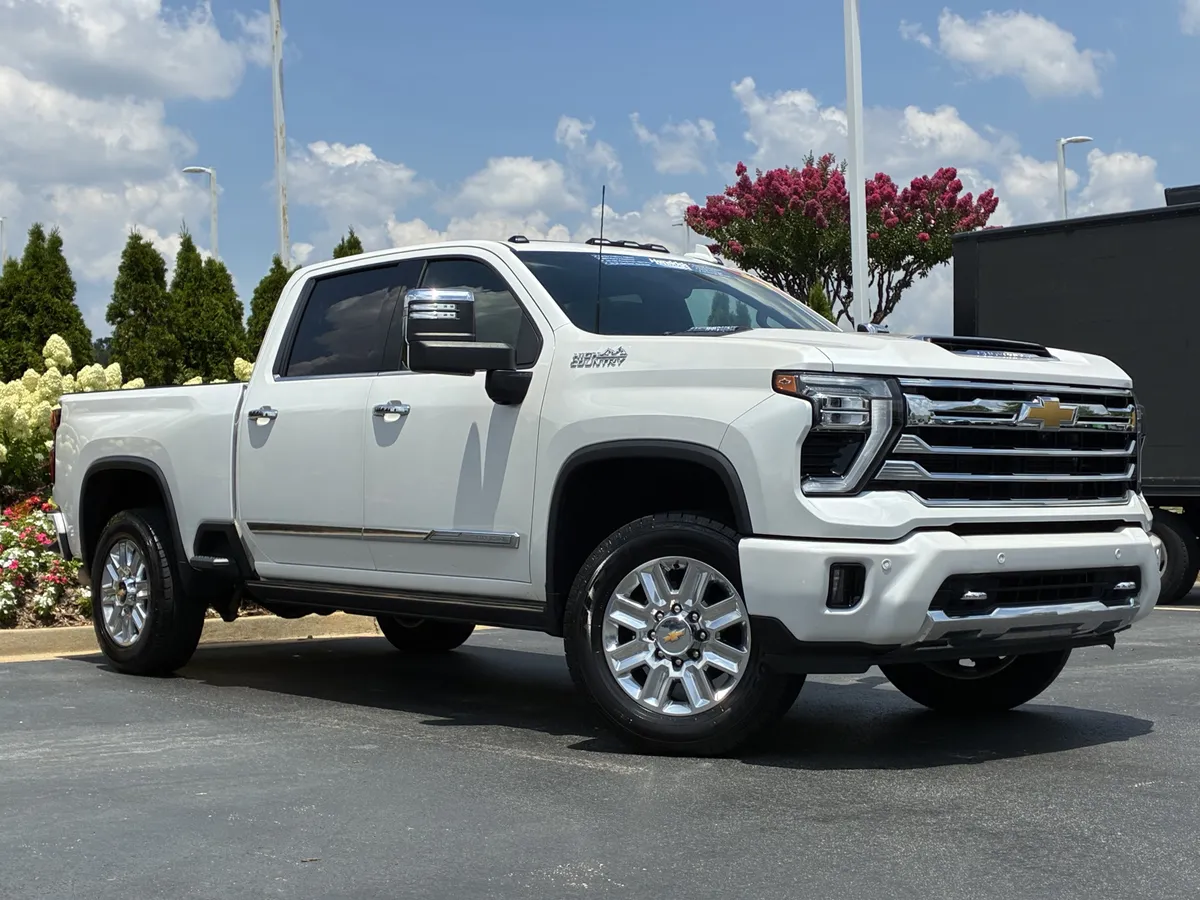 2024 Chevrolet Silverado 2500 HD High Country thumbnail 2