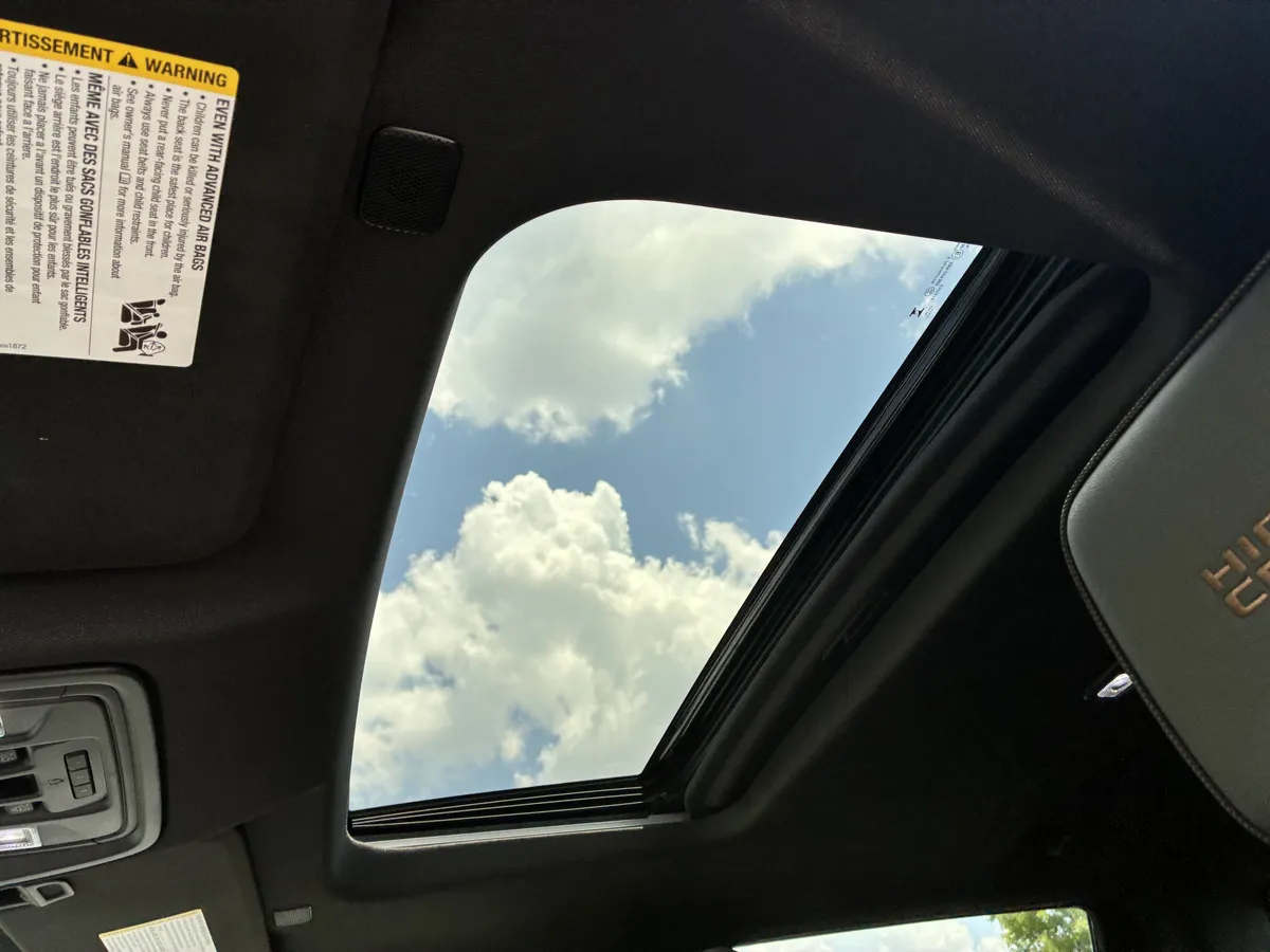 2024 Chevrolet Silverado 2500 HD High Country thumbnail 34