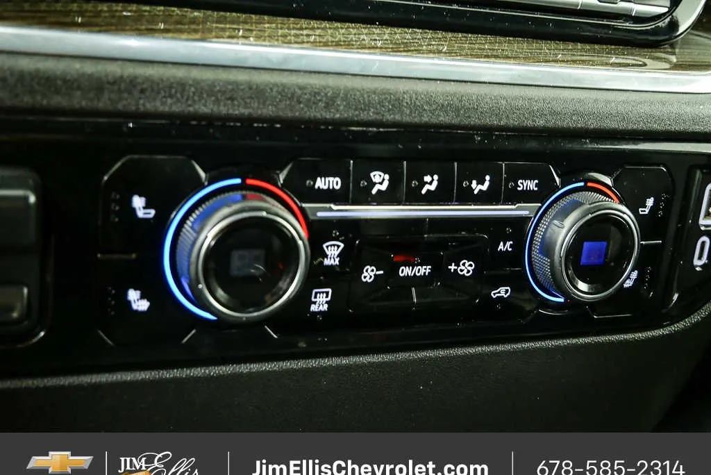 2024 Chevrolet Silverado 2500 HD LT thumbnail 15