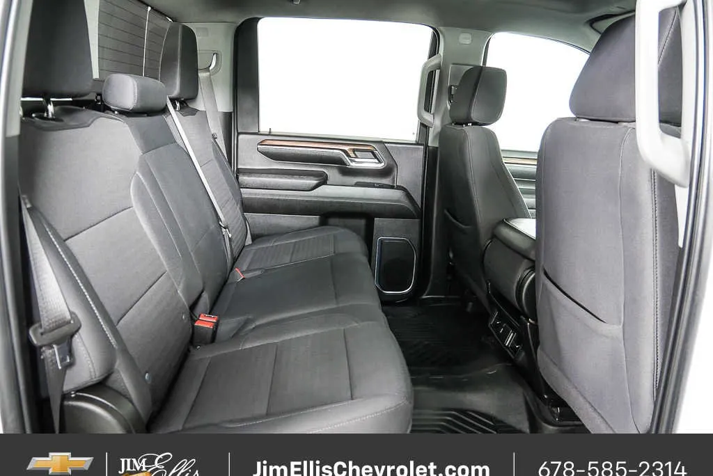 2024 Chevrolet Silverado 2500 HD LT thumbnail 18