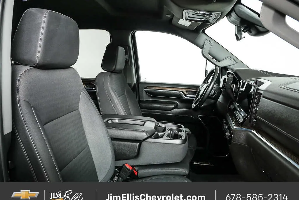 2024 Chevrolet Silverado 2500 HD LT thumbnail 19