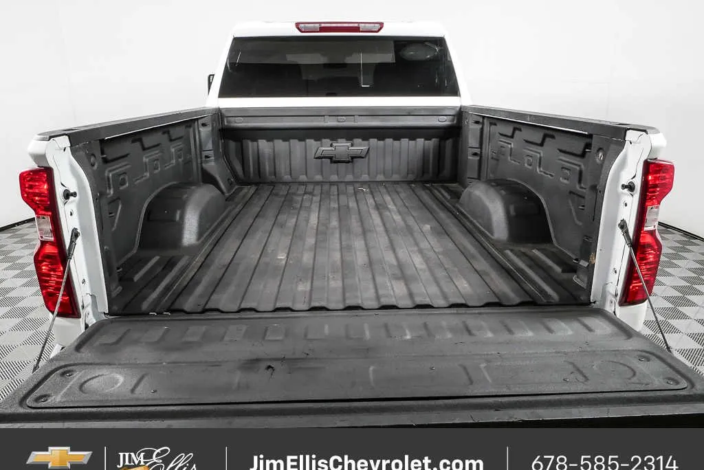 2024 Chevrolet Silverado 2500 HD LT thumbnail 27