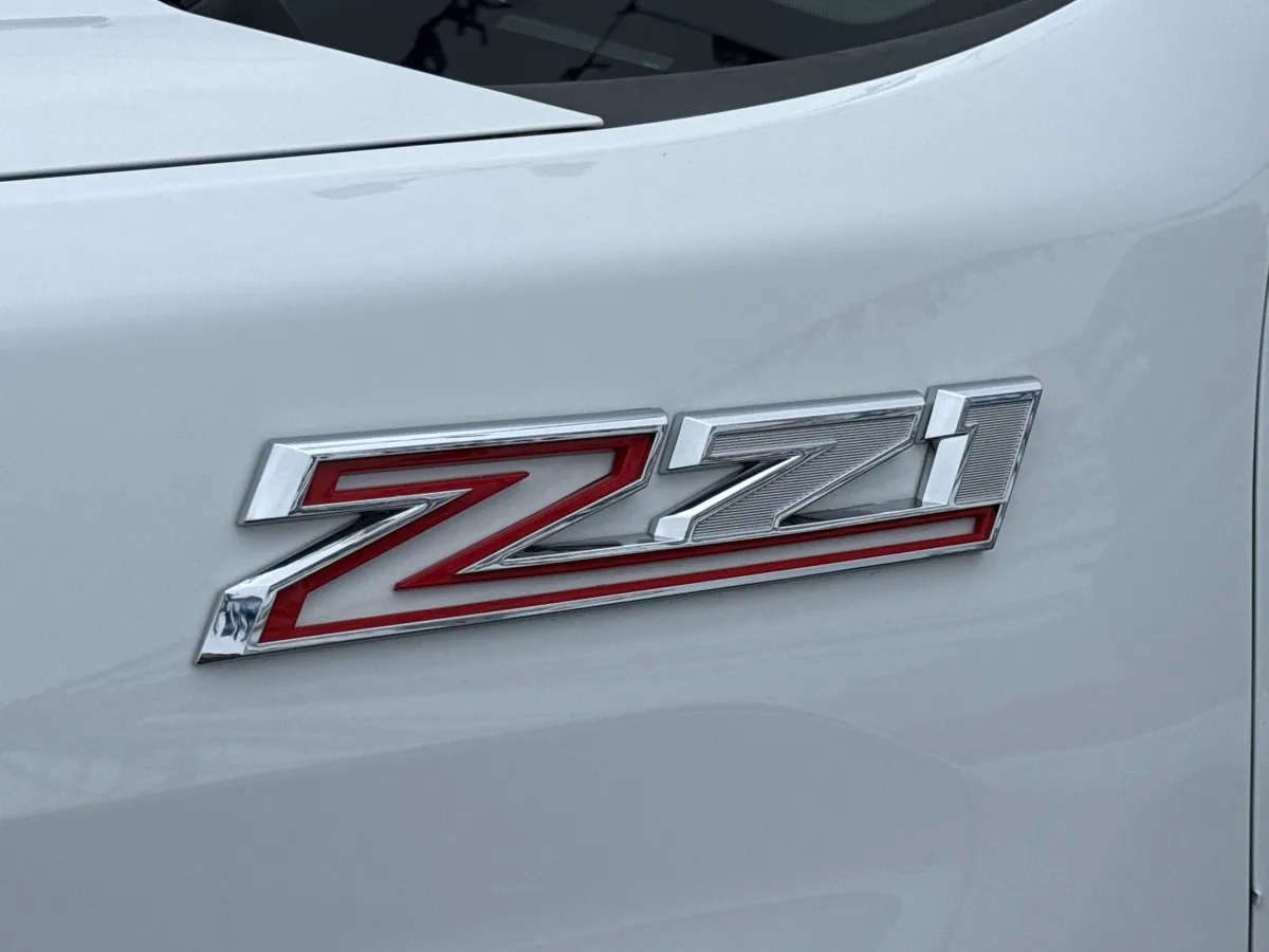 2024 Chevrolet Silverado 2500 HD LT thumbnail 12