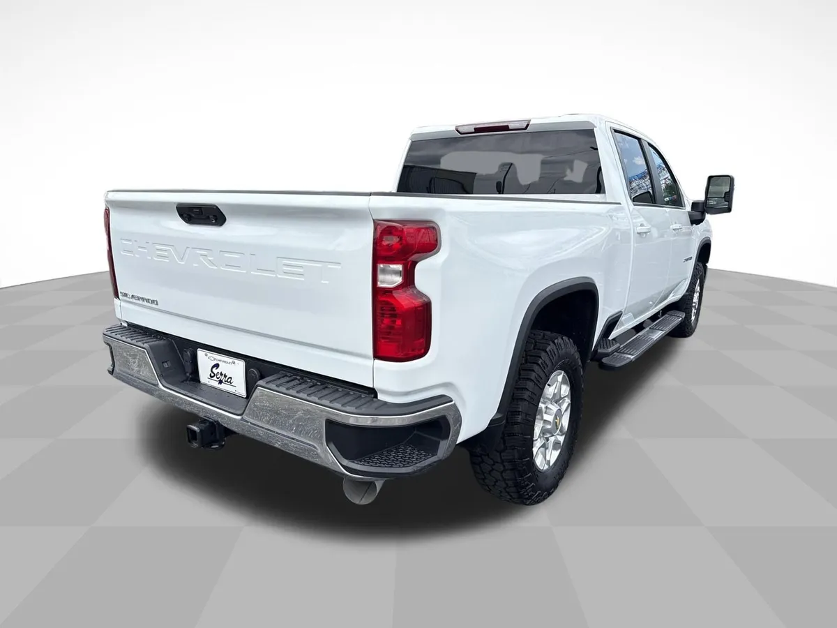 2024 Chevrolet Silverado 2500 HD LT thumbnail 6