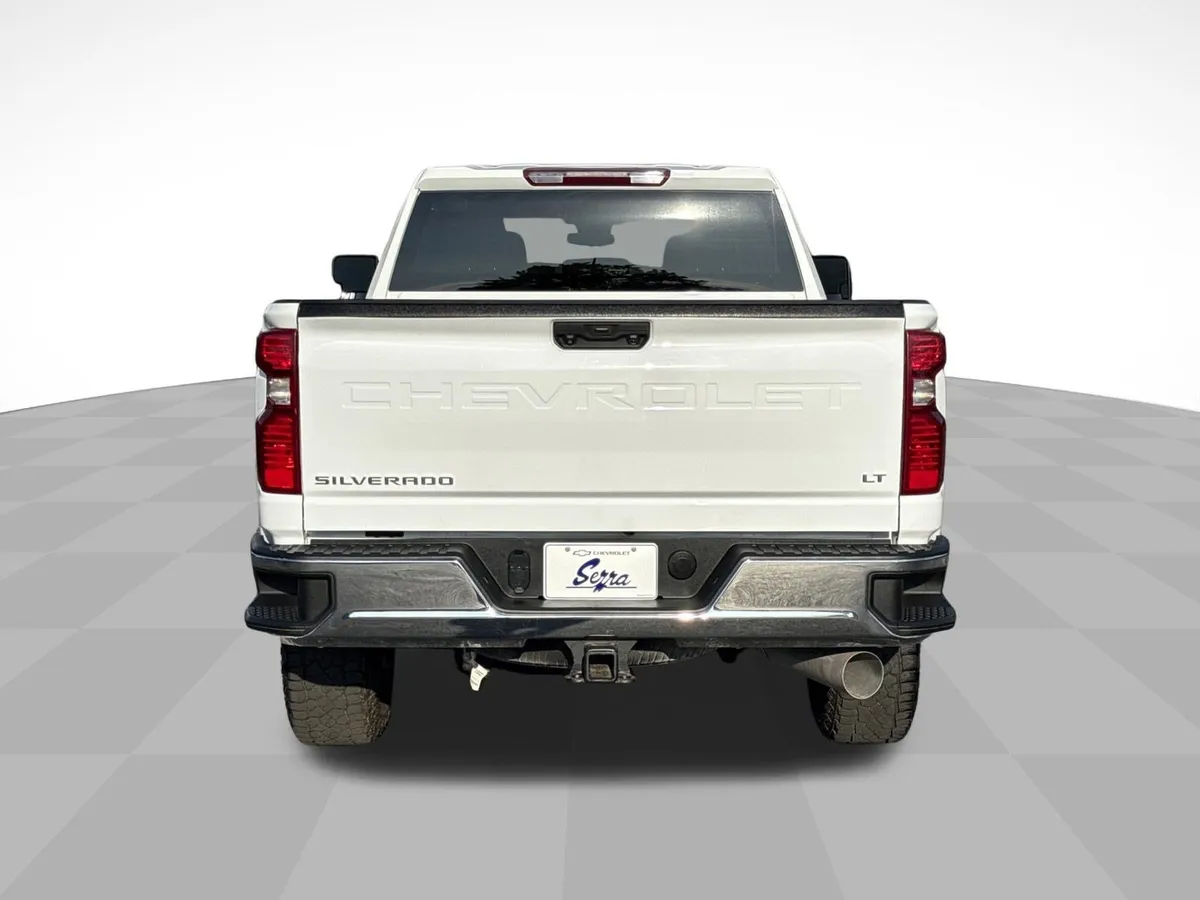 2024 Chevrolet Silverado 2500 HD LT thumbnail 9