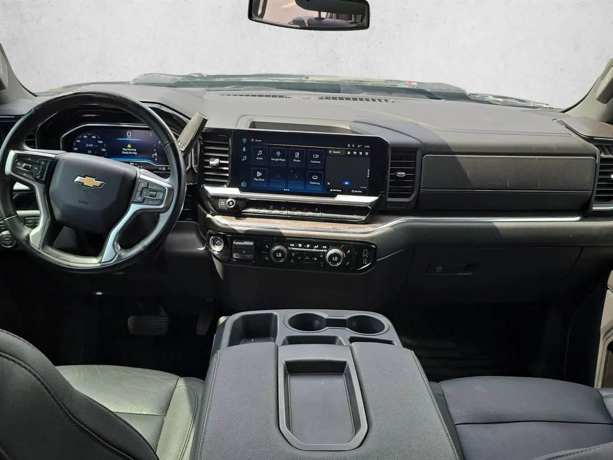 2024 Chevrolet Silverado 2500 HD LTZ thumbnail 21