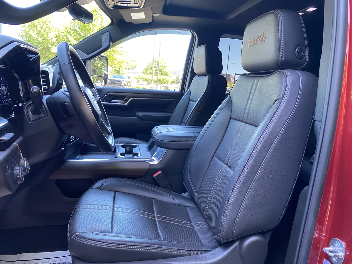 2024 Chevrolet Silverado 2500HD High Country thumbnail 15