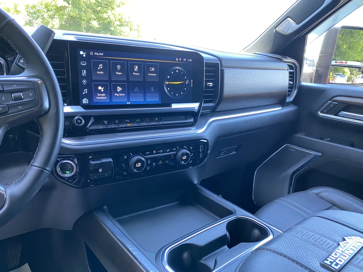 2024 Chevrolet Silverado 2500HD High Country thumbnail 24