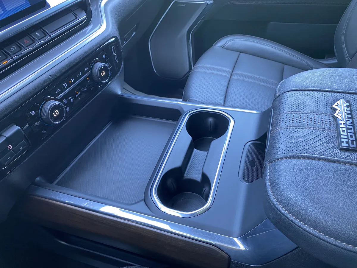 2024 Chevrolet Silverado 2500HD High Country thumbnail 31
