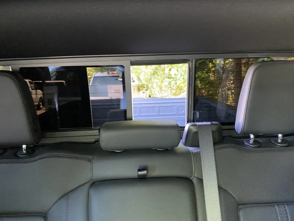 2024 Chevrolet Silverado 2500HD High Country thumbnail 36