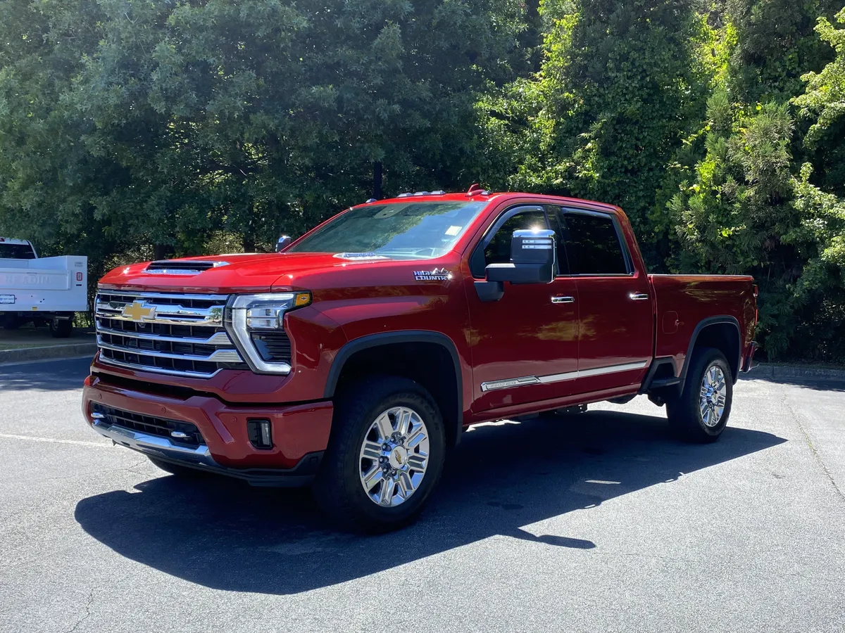 2024 Chevrolet Silverado 2500HD High Country thumbnail 4
