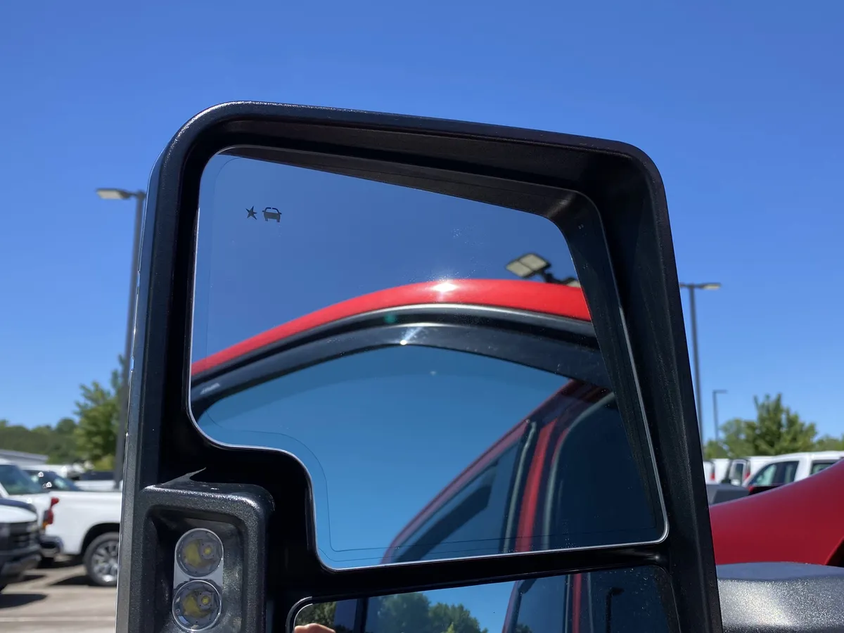 2024 Chevrolet Silverado 2500HD High Country thumbnail 44
