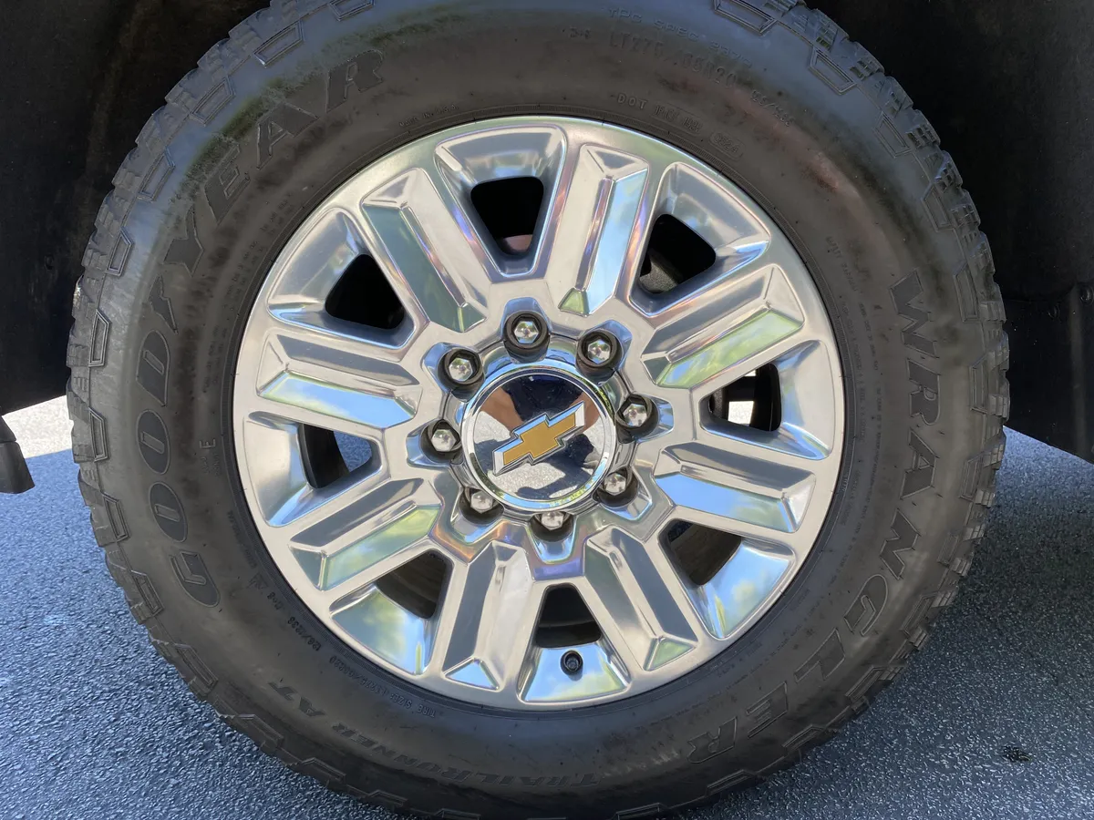 2024 Chevrolet Silverado 2500HD High Country thumbnail 47
