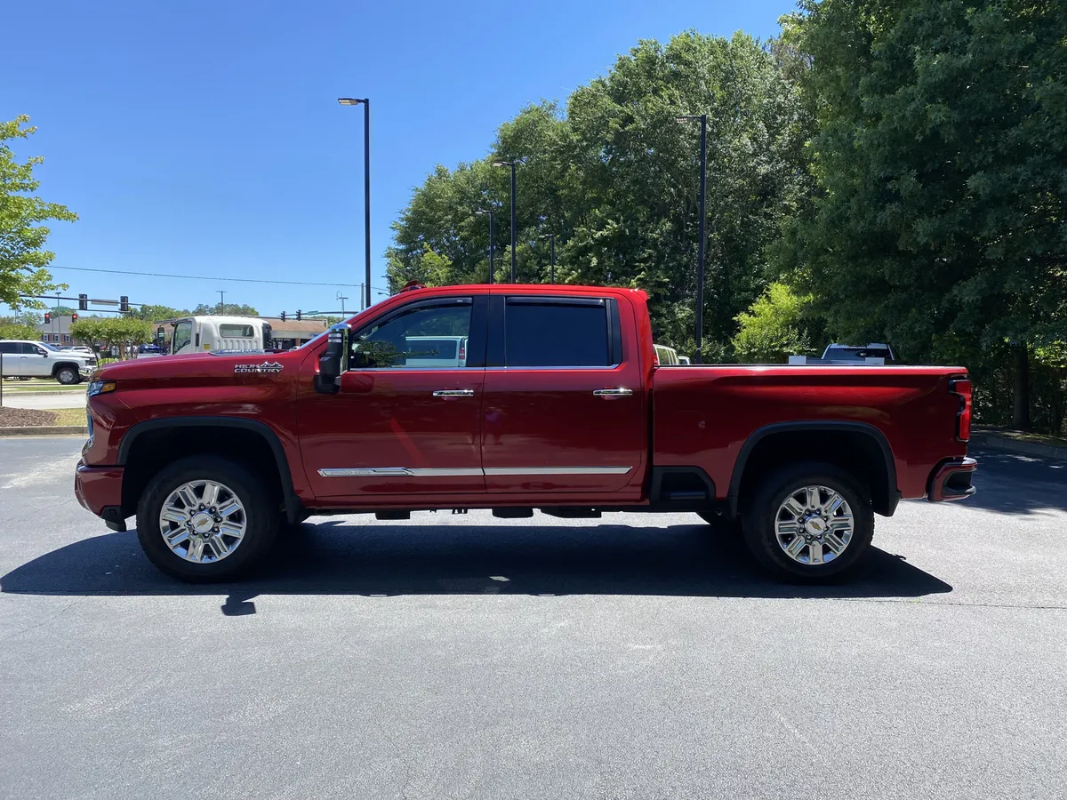 2024 Chevrolet Silverado 2500HD High Country thumbnail 5