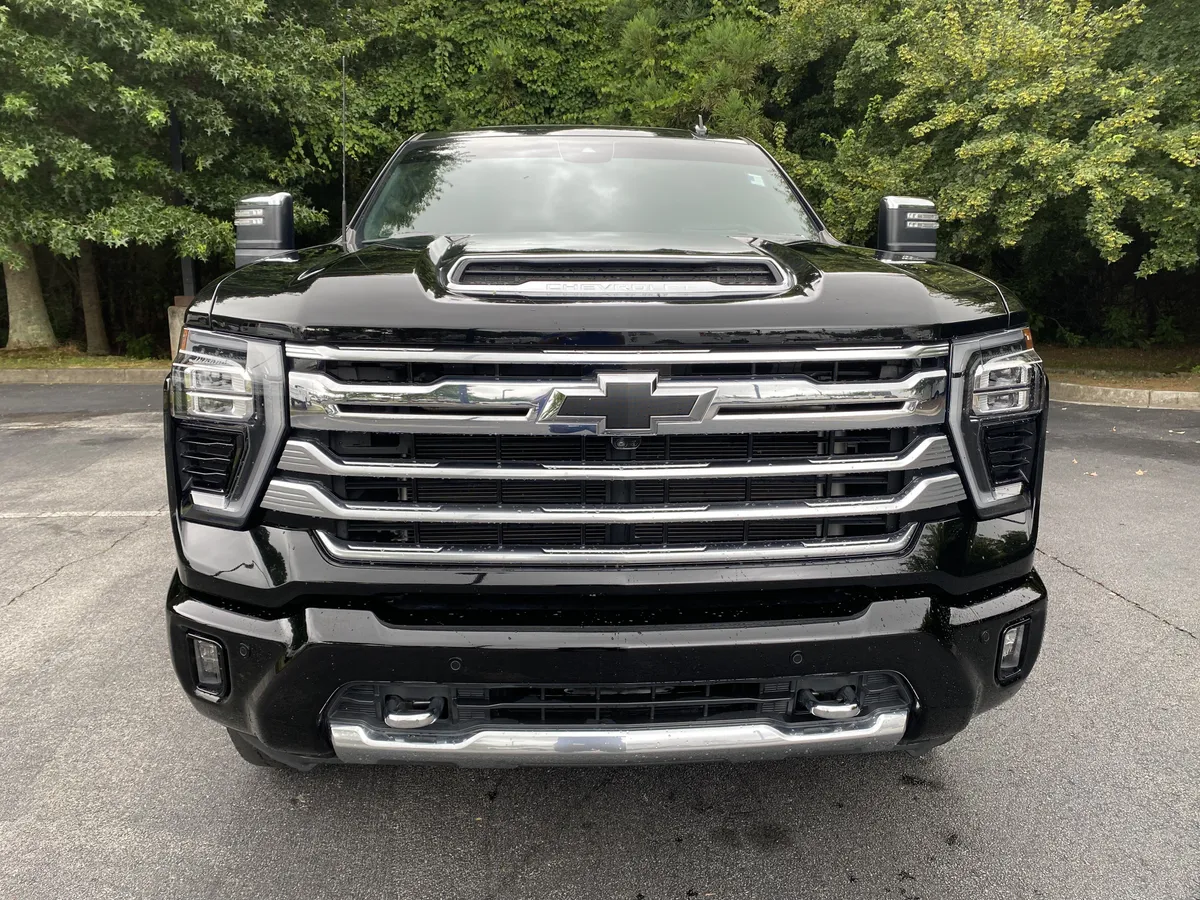 2024 Chevrolet Silverado 2500HD High Country thumbnail 2