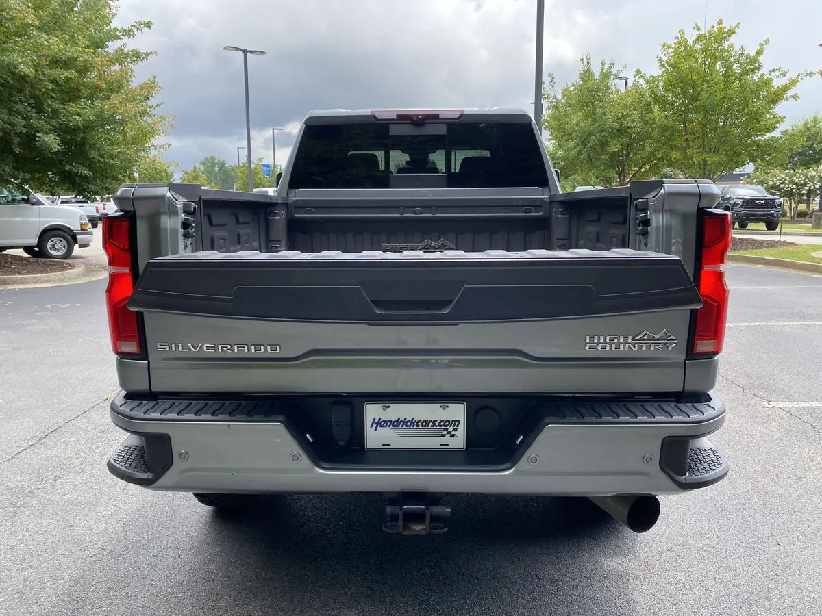 2024 Chevrolet Silverado 2500HD High Country thumbnail 10
